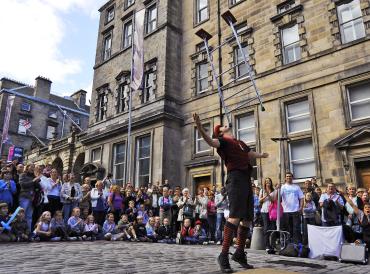 Street performer at the Edinburgh Fringe