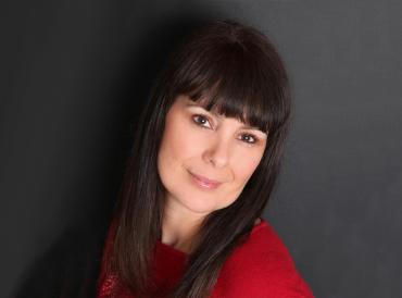 Examiner Caroline Petherbridge