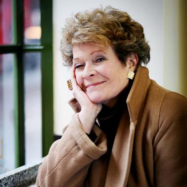 LAMDA acting graduate Janet Suzman