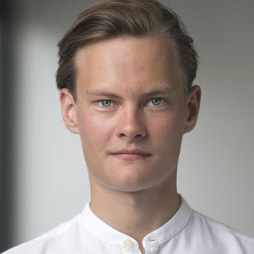 2019 MFA Professional Actor Arni Larusson