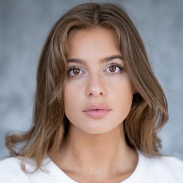 LAMDA 2018 BA (Hons) Professional Acting graduate Nadia Parkes