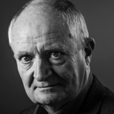 Alumnus Jim Broadbent