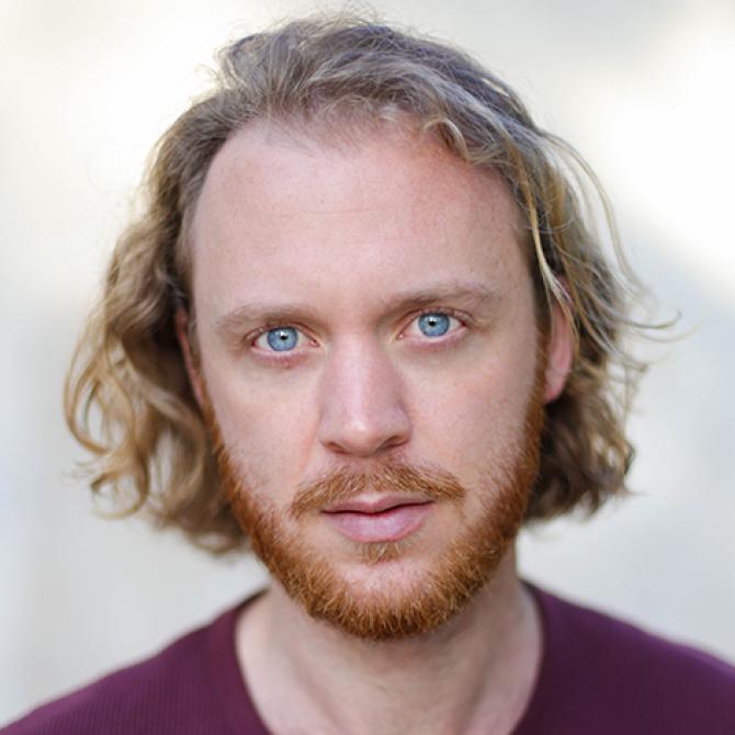 2020 graduating MFA professional actor Alexandre Déwen