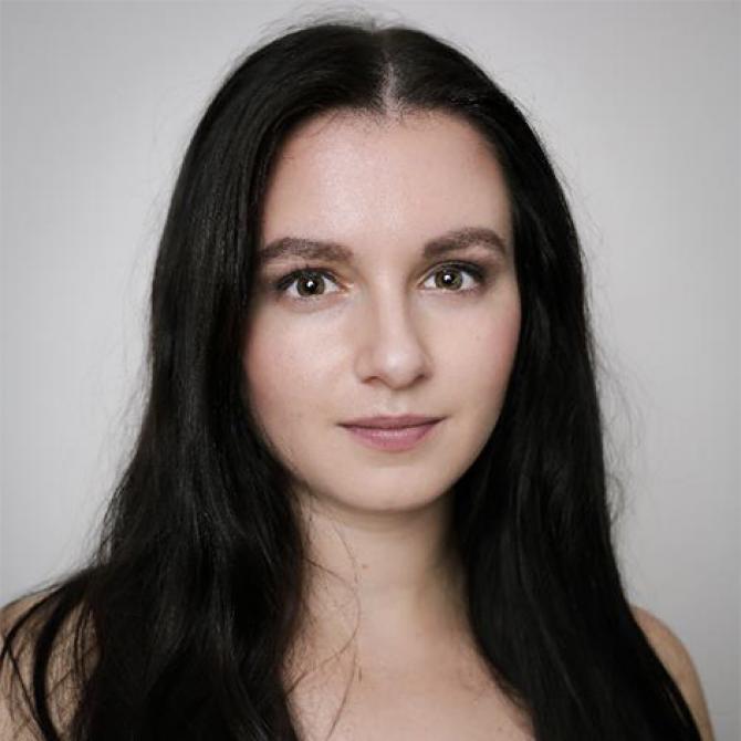 Annie Kefalas