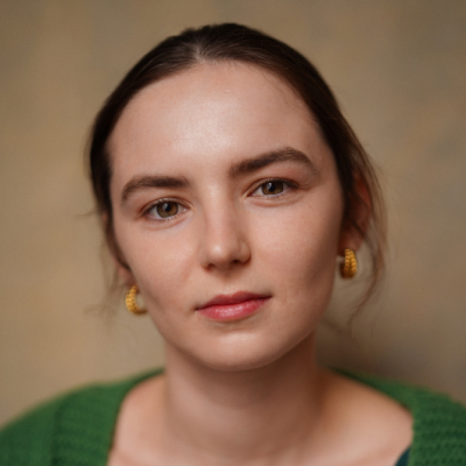 Caitlin Stevenson