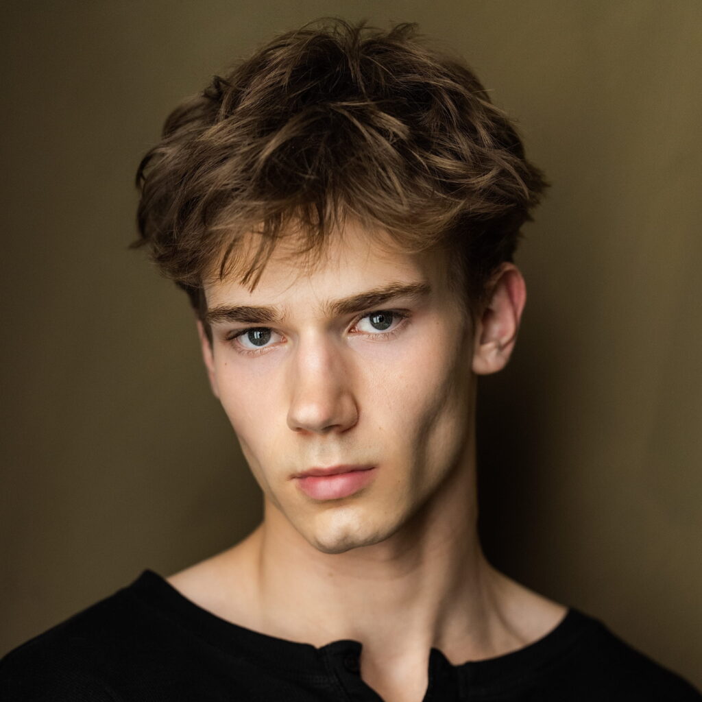 Andrew Lynch-Roberts
