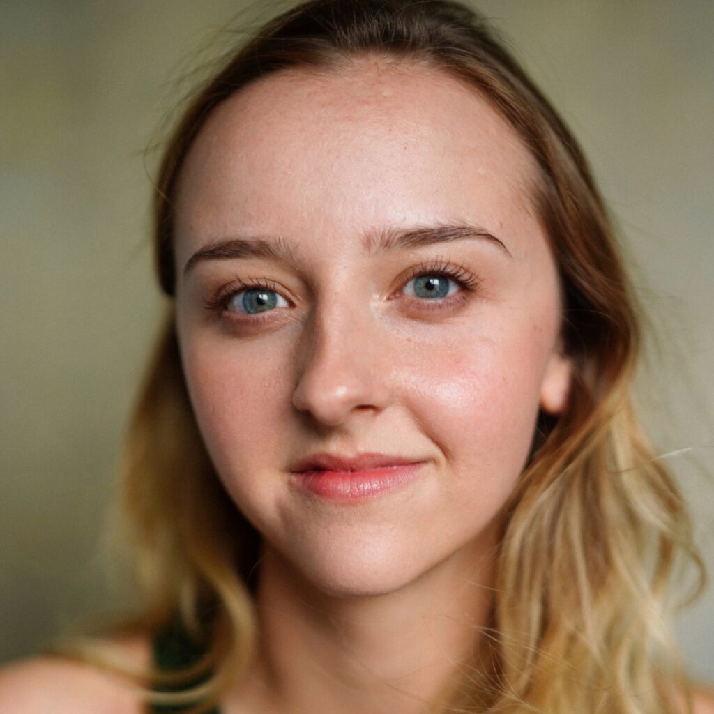 Antonia Richards