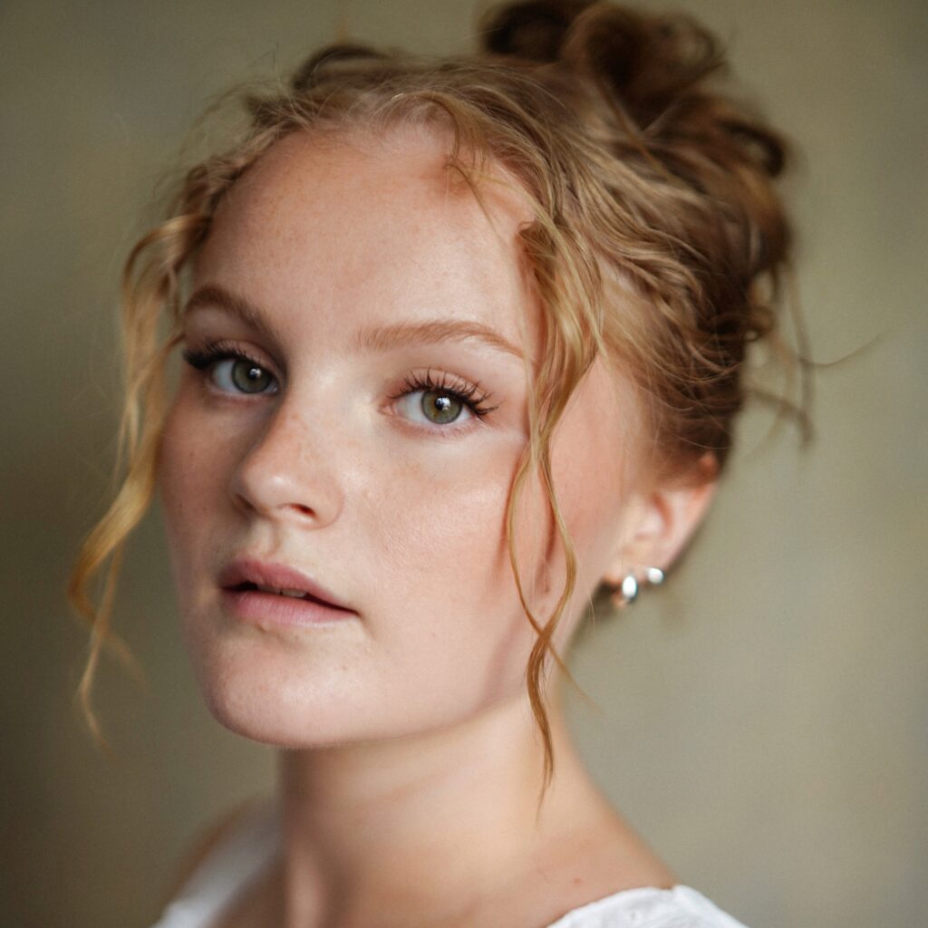 Ellori May